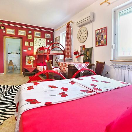 Pensjonat Cozy Istrian House Izola Zewnętrze zdjęcie